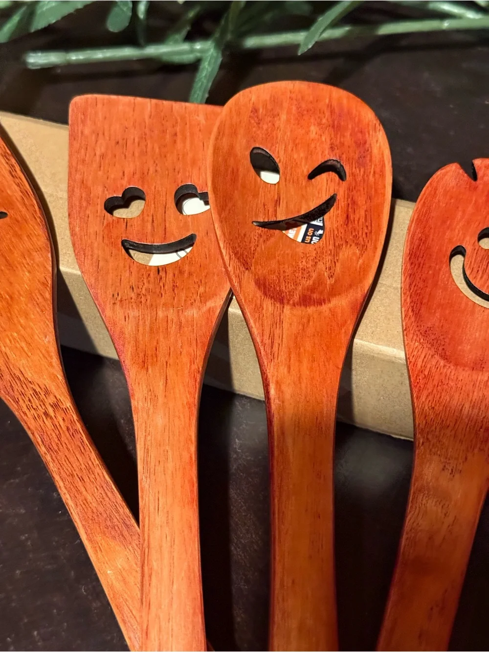 Hansgo Wooden Spoon Set Emoji Theme 5 Pc  New